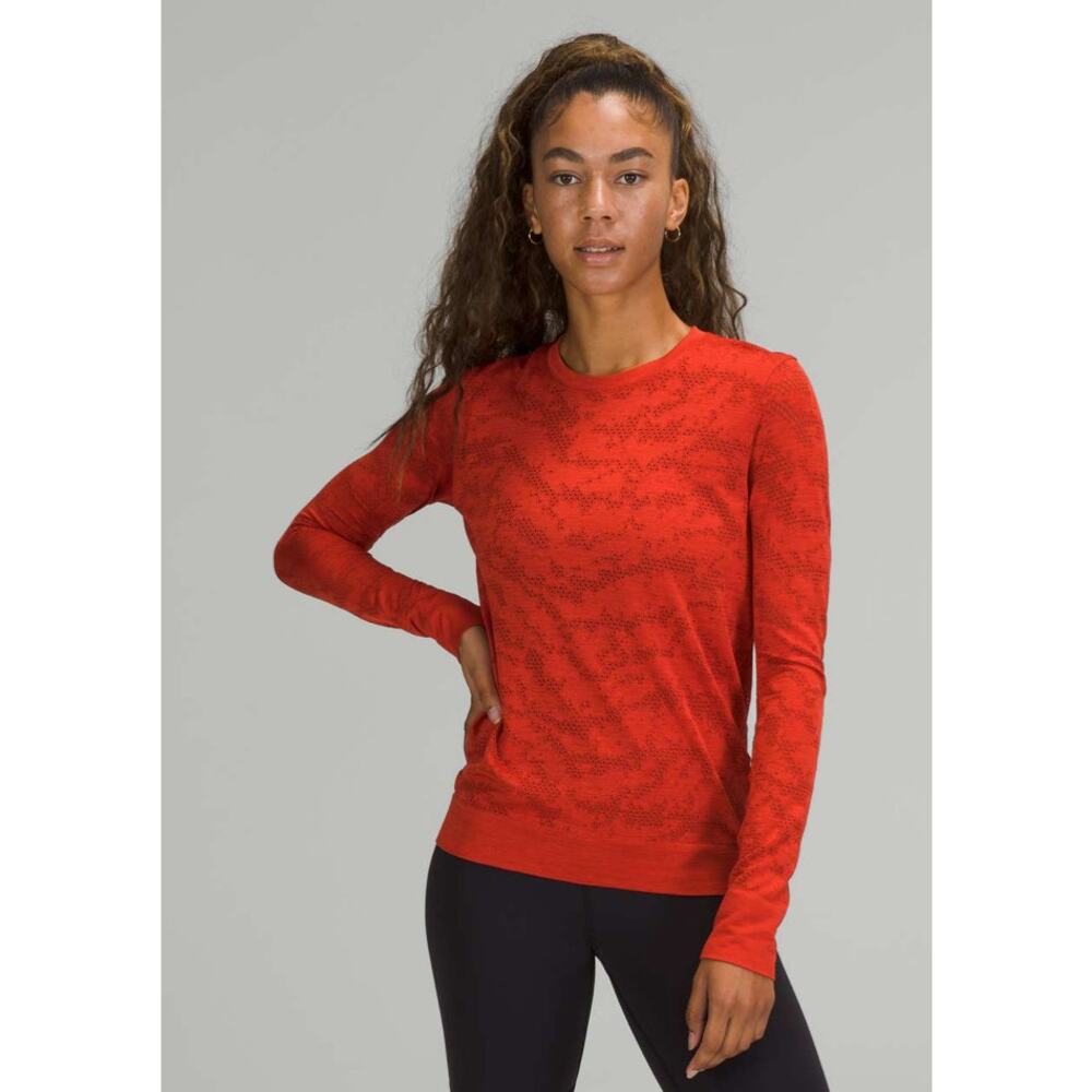NWT Lululemon Swiftly Breathe Long Sleeve Shirt
Dot Scape Aztec Brick Autumn Red